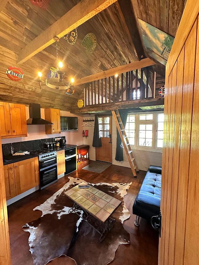 Lake View Lodges Long Melford Exterior photo