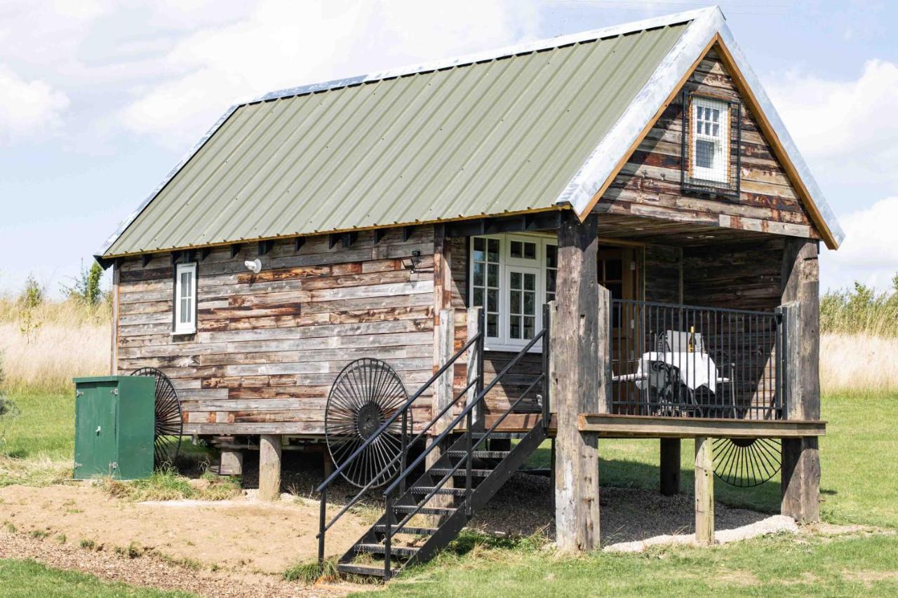 Lake View Lodges Long Melford Exterior photo